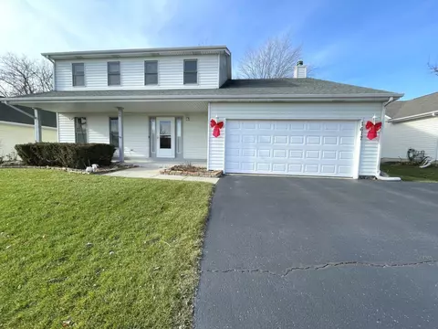 1617 Ash Ave, Woodstock, IL 60098