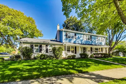 216 W Marion St, Arlington Heights, IL 60004