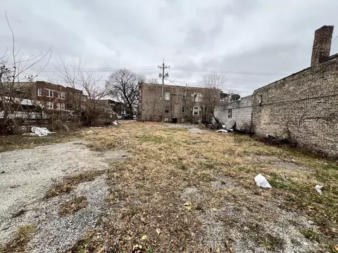 625 E 75th St, Chicago, IL 60619 photo 4