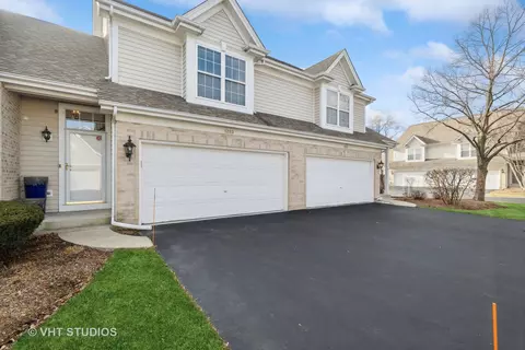 1283 W Danbury Dr #1283, Cary, IL 60013