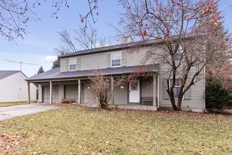 26 Sedgwick Rd, Oswego, IL 60543