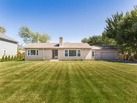 817 S Arlington Heights Rd, Arlington Heights, IL 60005