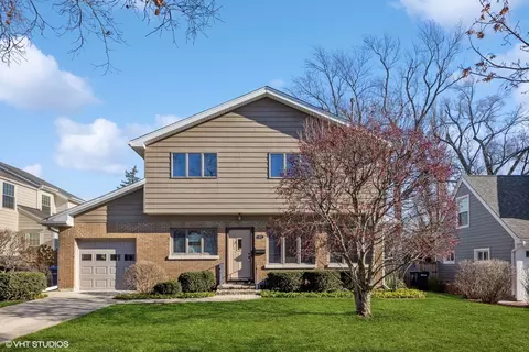 4217 Linden Ave, Western Springs, IL 60558