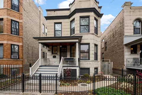 1642 W Byron St, Chicago, IL 60613