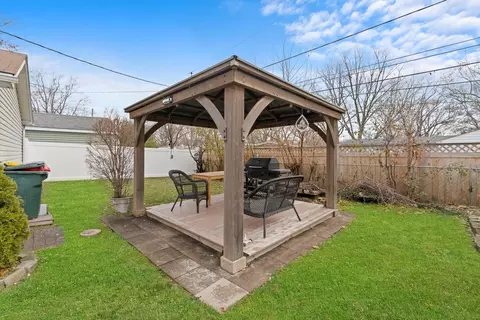 3900 Eagle Ln, Rolling Meadows, IL 60008 photo 25