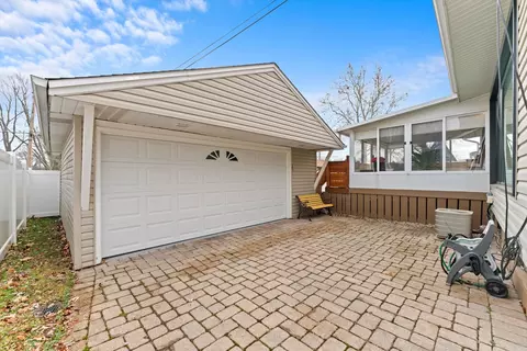 3900 Eagle Ln, Rolling Meadows, IL 60008 photo 26