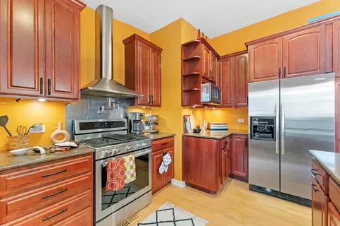 3900 Eagle Ln, Rolling Meadows, IL 60008 photo 6