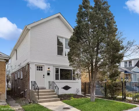 3425 N Kostner Ave, Chicago, IL 60641