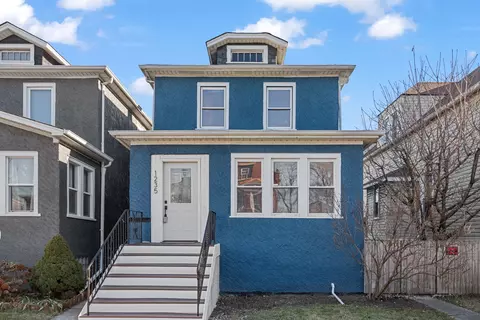 1235 Home Ave, Berwyn, IL 60402