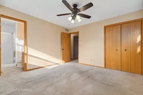 17 Sunrise Ln, Algonquin, IL 60102 photo 13