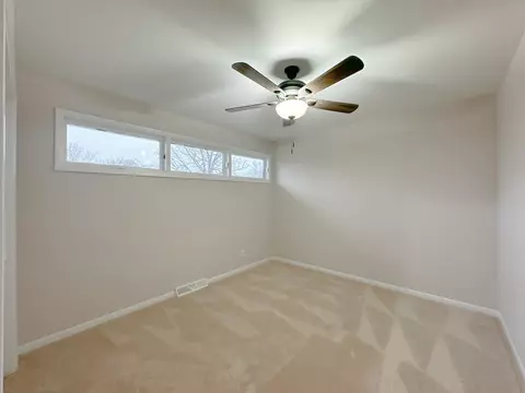 1916 Robert St, Aurora, IL 60506 photo 8
