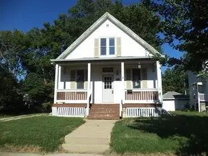 1106 S East St, Bloomington, IL 61701