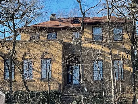 2120 W 115th St, Chicago, IL 60643
