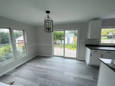 213 E North End Ave, Elmhurst, IL 60126 photo 5