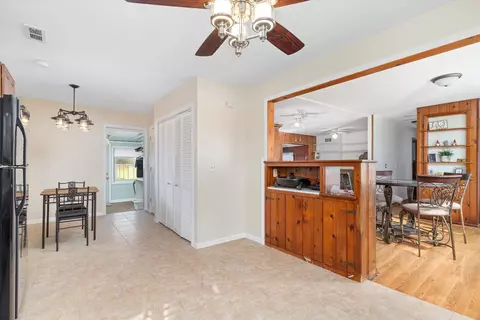 140 E 1st St, Braidwood, IL 60408 photo 10