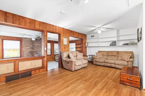 140 E 1st St, Braidwood, IL 60408 photo 15