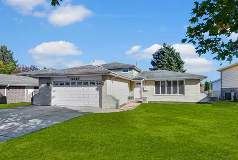 12545 S Austin Ave, Alsip, IL 60803