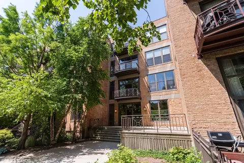 1330 W Monroe St #108, Chicago, IL 60607
