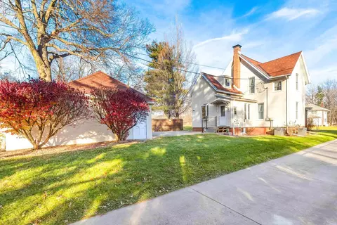 603 N School St, Normal, IL 61761 photo 4