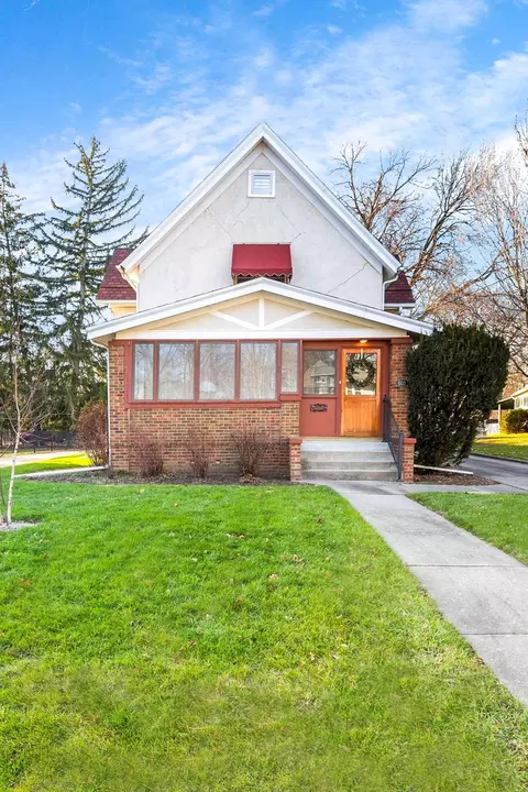 603 N School St, Normal, IL 61761 photo 3