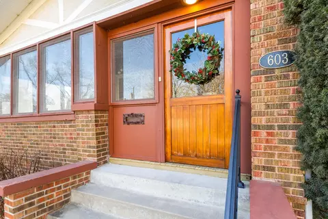 603 N School St, Normal, IL 61761 photo 9