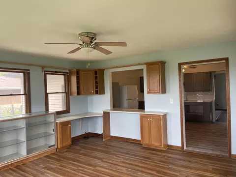 Living - 217 N Albert Ave, Mcnabb, IL 61335 photo 2 of 6