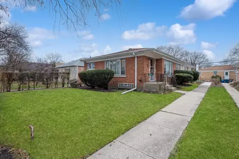 140 Dodge Ave #140, Evanston, IL 60202