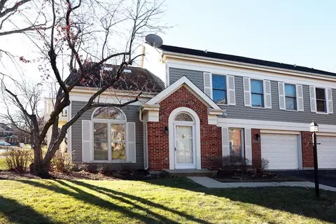 2526 E Hunter Dr #2526, Arlington Heights, IL 60004