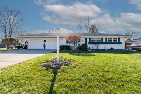 817 Sheridan Rd, Normal, IL 61761