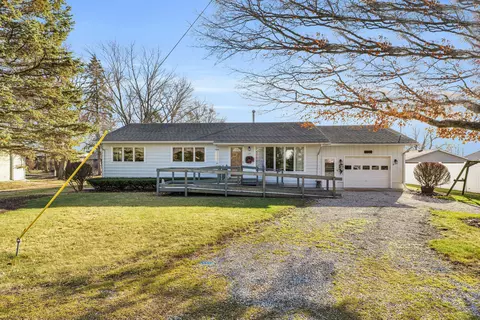 319 Cedar St W, Hoopeston, IL 60942