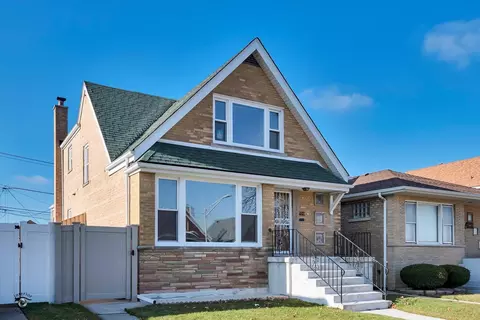 5318 S Nagle Ave, Chicago, IL 60638