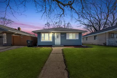 15229 Dorchester Ave, Dolton, IL 60419