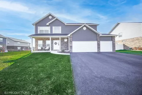 1684 Edentenny Rd, New Lenox, IL 60451
