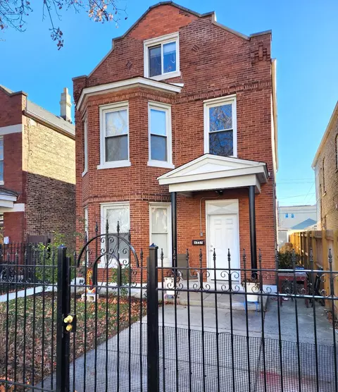 5337 W 23rd St, Cicero, IL 60804