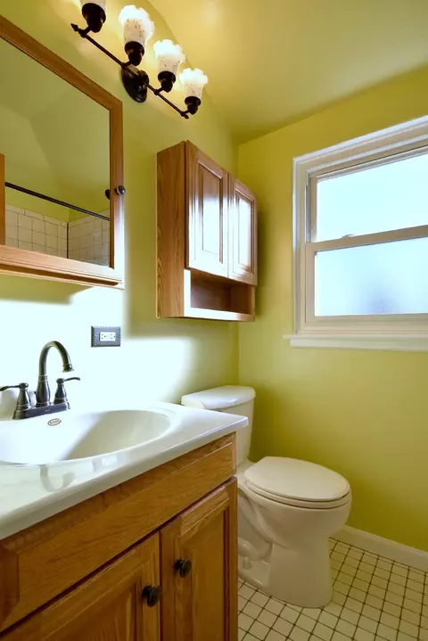 5113 Saint Charles Rd, Berkeley, IL 60163 photo 15