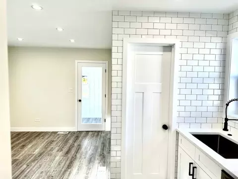 309 Washington St, Ingleside, IL 60041 photo 11