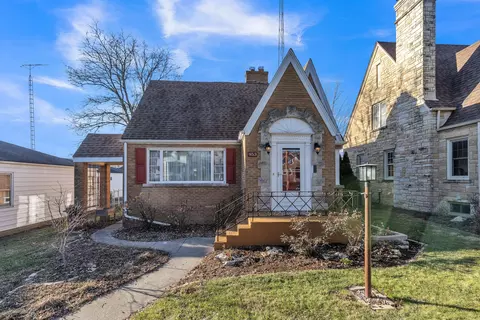 953 S Myrtle Ave, Kankakee, IL 60901 photo 2