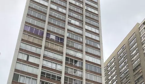 6171 N Sheridan Rd #2211, Chicago, IL 60660