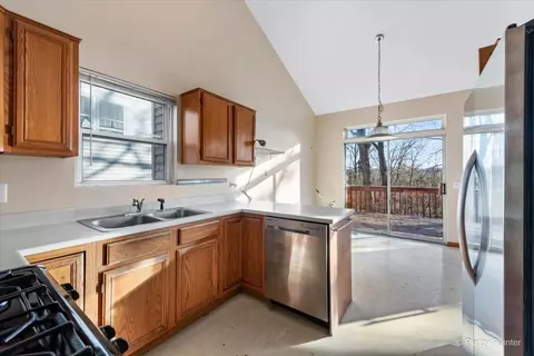 1840 Riverwood Dr, Algonquin, IL 60102 photo 6
