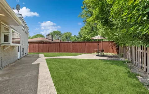 239 S Fair Ave, Elmhurst, IL 60126 photo 3