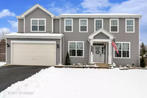 2368 Sumac Dr, Yorkville, IL 60560