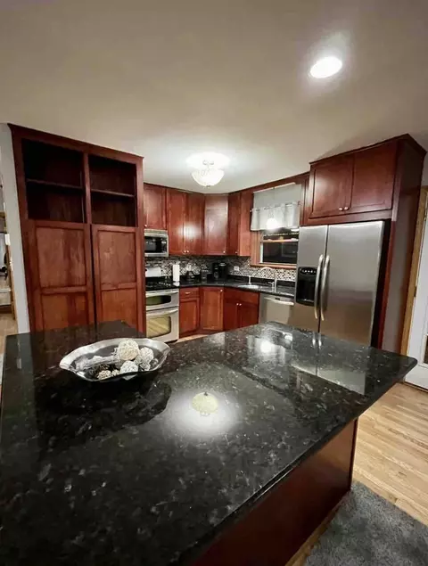 229 Broker Ave, Itasca, IL 60143 photo 7