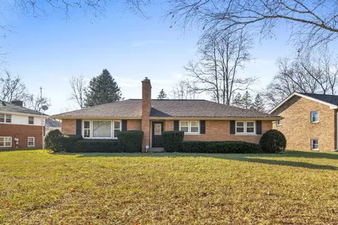 1705 Kedron Blvd, Zion, IL 60099