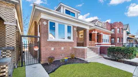 641 E 89th St, Chicago, IL 60619 photo 2
