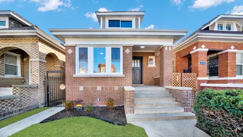641 E 89th St, Chicago, IL 60619