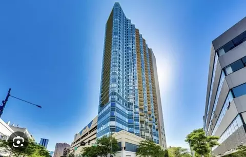 111 W Maple St #2MA, Chicago, IL 60610