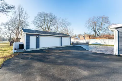 460 S Princeton Ave, Itasca, IL 60143 photo 22
