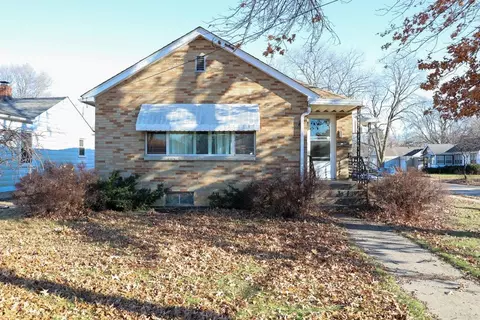2203 Huffman Blvd, Rockford, IL 61103
