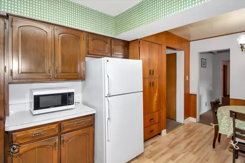 924 E 8th St, Lockport, IL 60441 photo 11