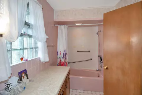 924 E 8th St, Lockport, IL 60441 photo 17